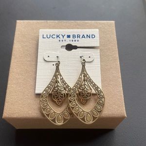 Gold teardrop earrings